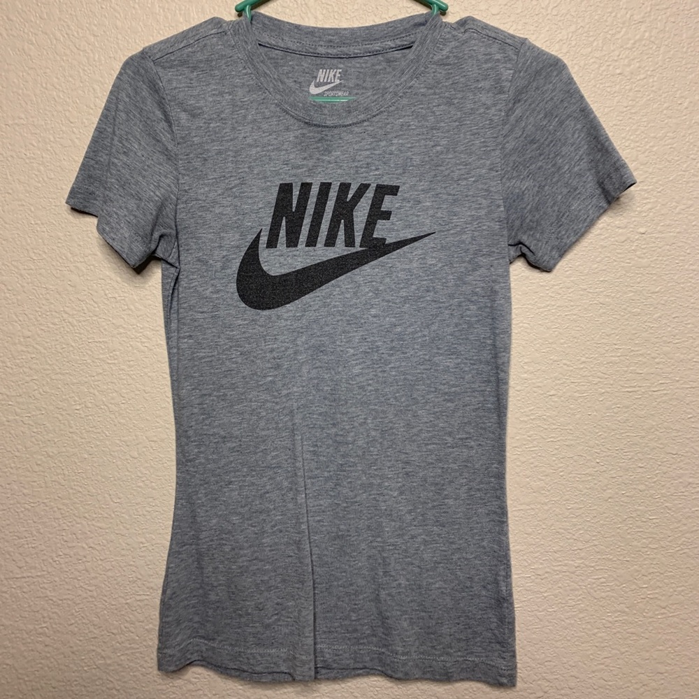 Nike dry fit shirt